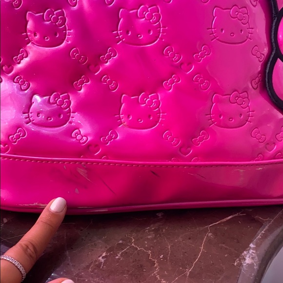Hello Kitty purse - Picture 2 of 2
